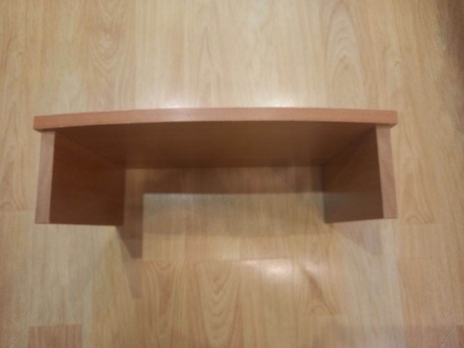 Поличка - підставка.