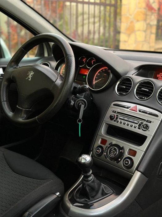 Peugeot 308 sw 1.6hdi