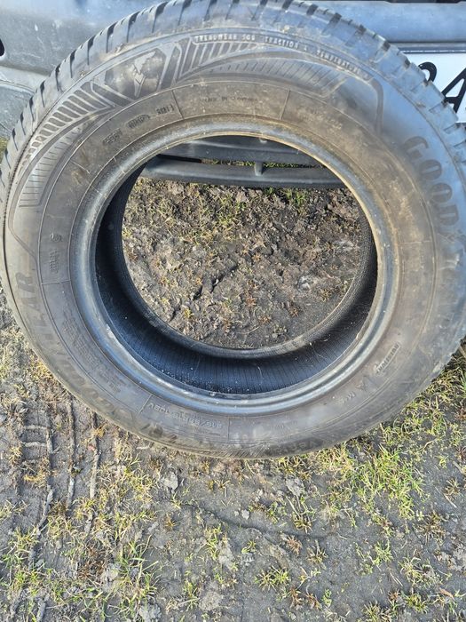 Opony całosezonowe 16