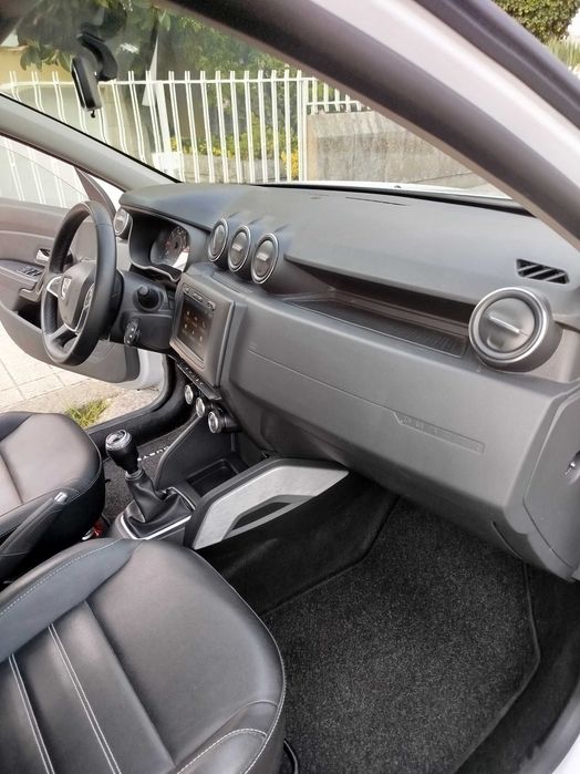 Dacia Duster 1.5 DCI  12/2020 11.900€ 6vel. nacional