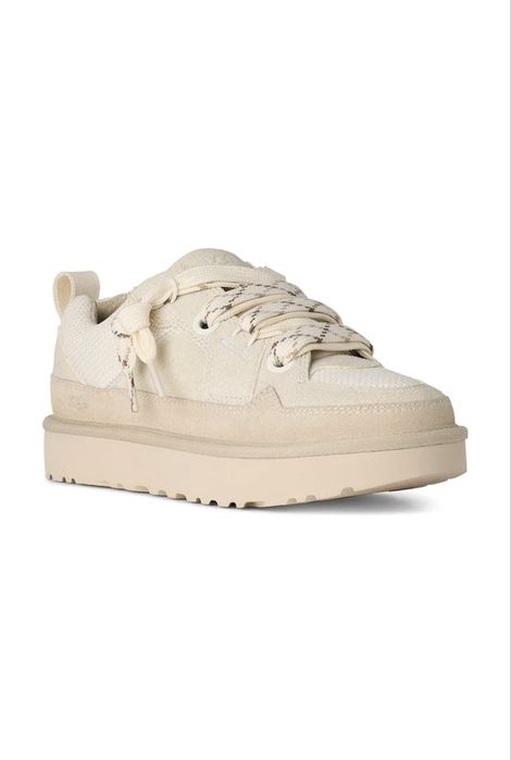 Продам женские кроссовки UGG, размер 39
