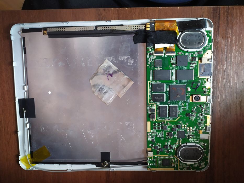 Не працюючий планшет NOVO9 Spark 2