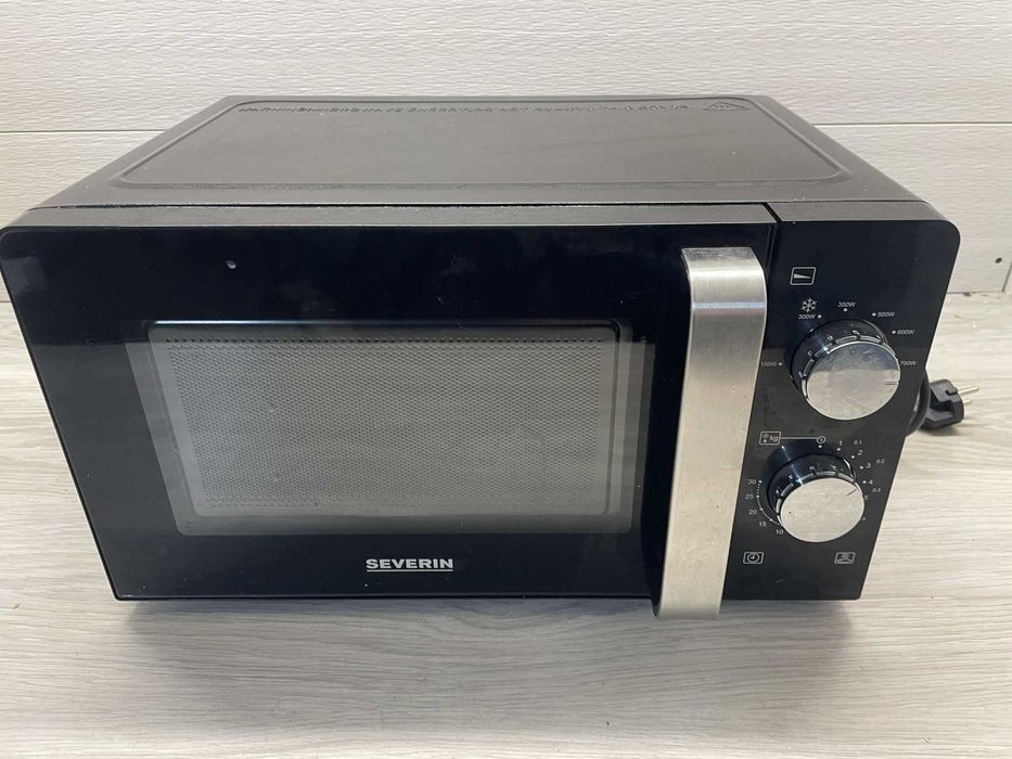 Kuchenka mikrofalowa Severin MW 700 W