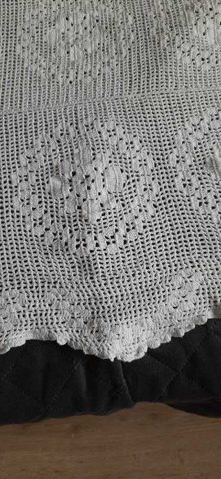 Ręcznie robine narzuty na łóżko