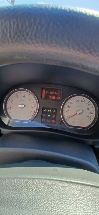 Dacia Sandero 1.2 2010 рік