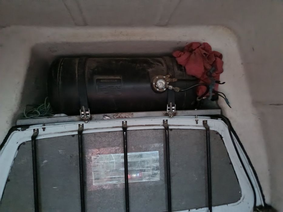 Таврія пікап на газу