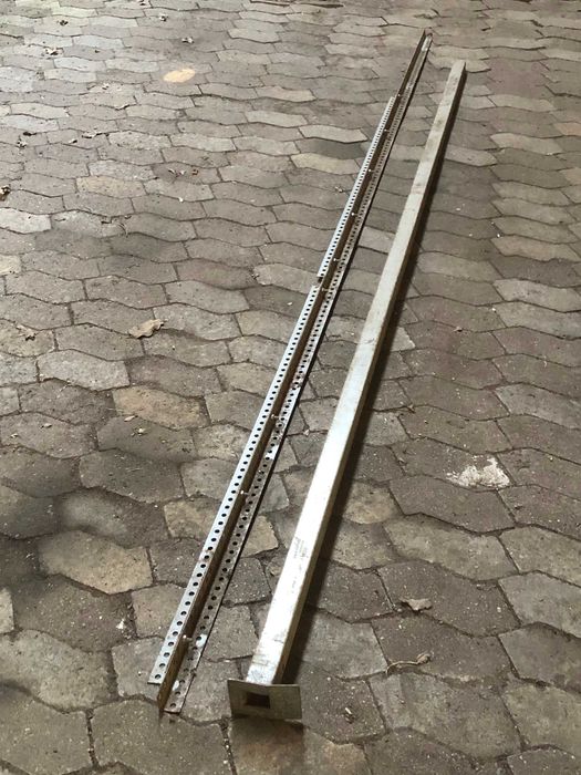 Zdemontowane części regału, cena za kg