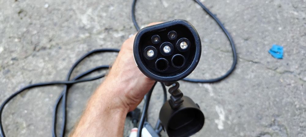 Ładowarka do auta EV lub plugin