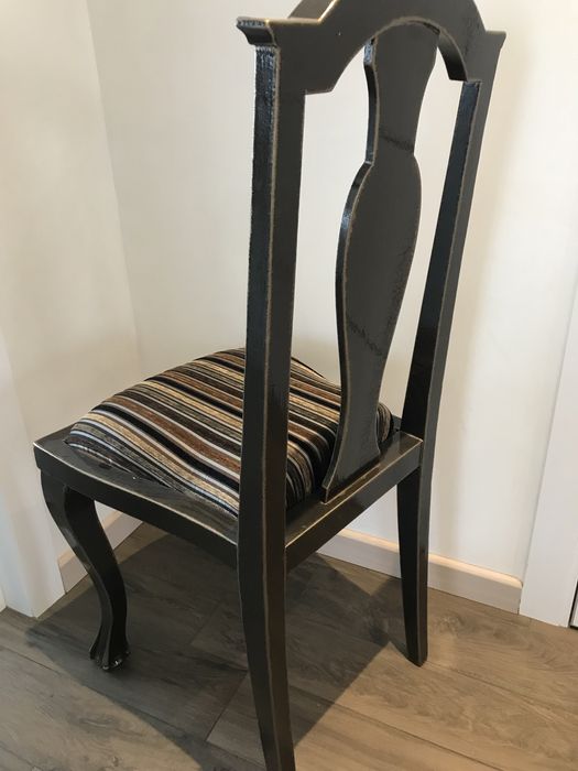 Крісло. Стілець. Антикваріат