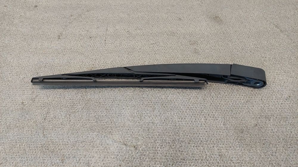 Haste / braço de escova limpa vidros trás OPEL Astra H Caravan (L35)