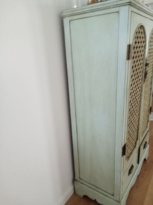 Vendo móvel verde menta