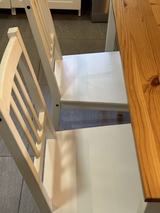 Conjunto mesa + 2 cadeiras + banco IKEA