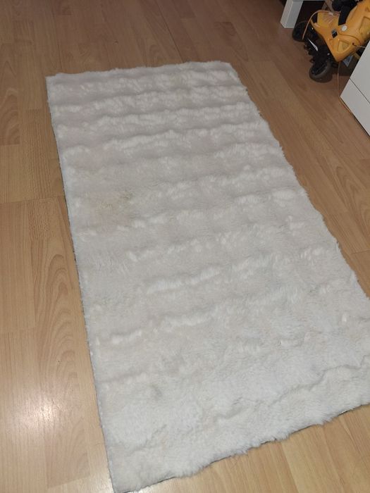 Sprzadam dywanik 110×60