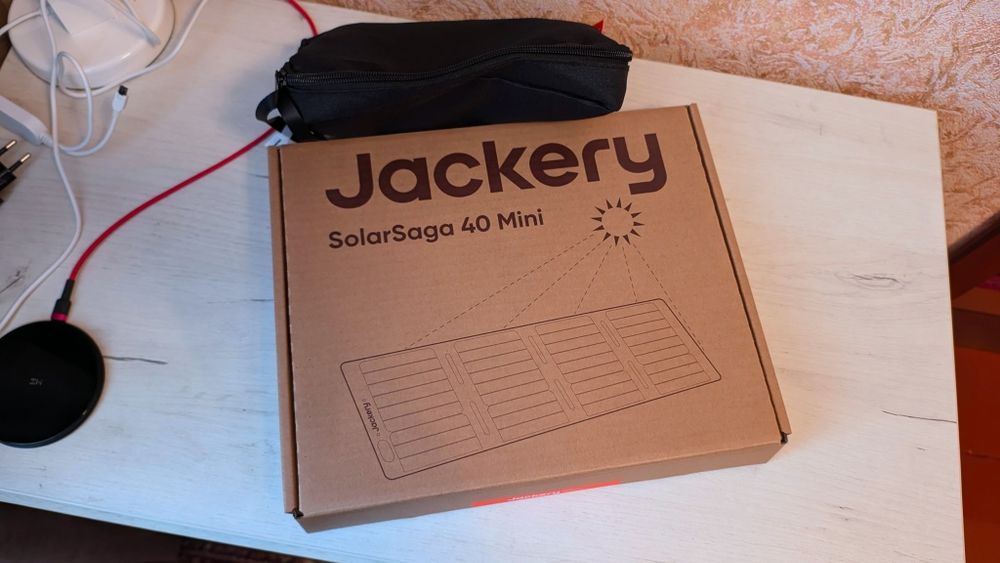 Jackery Explorer 300PLS + сонячна панель