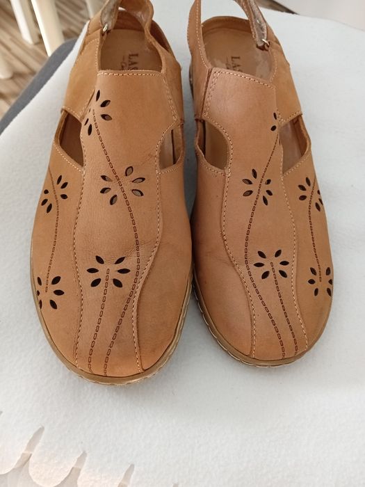 Sandałki lekkie LASOCKI