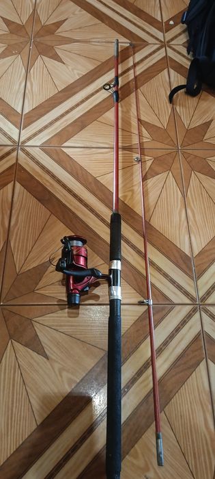 Wędka spining z kołowrotkiem
