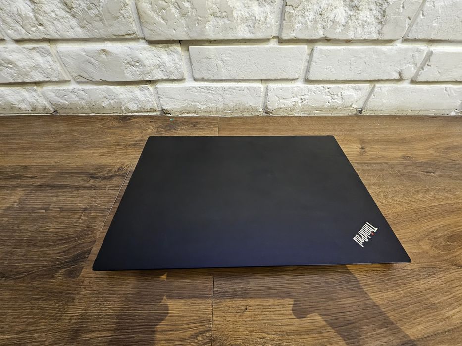 Laptop LENOVO ThinkPad E15 15.6" IPS i5-10210U 16GB RAM 500 GB HDD