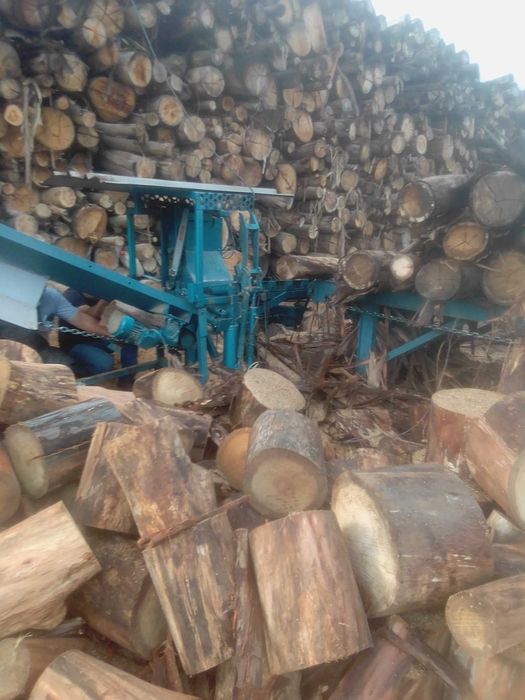 Cortador de lenha/ Traçador