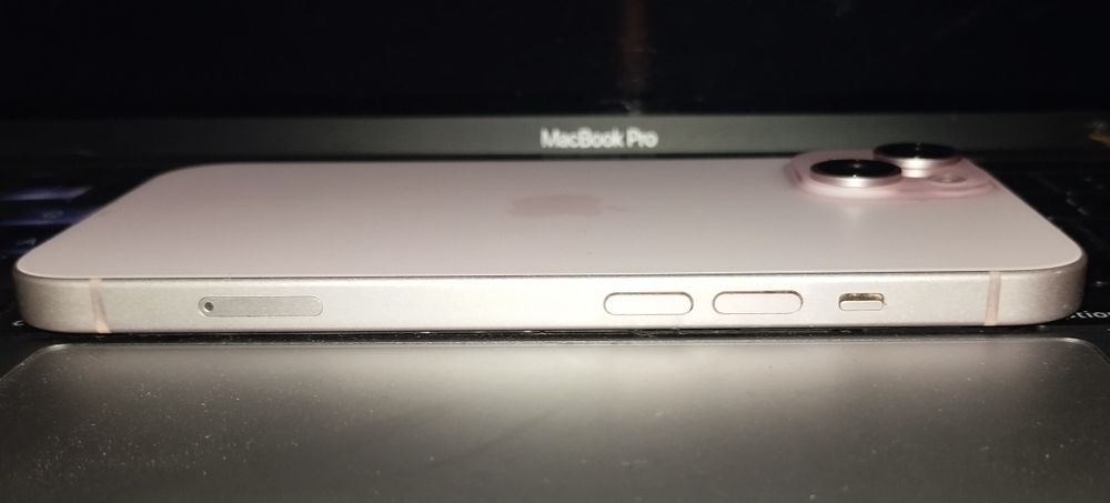 iPhone 15 – 128GB (Rosa)