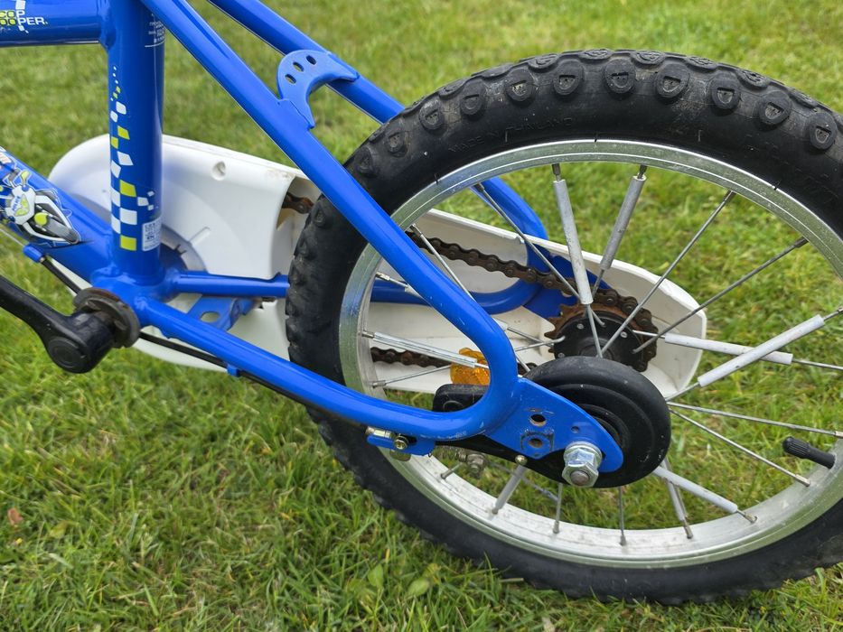 Rower BTWIN Cop Trooper + dwa kaski gratis