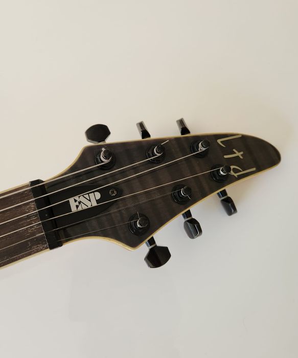Guitarra LTD ESP H-201