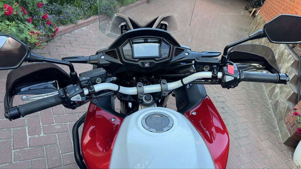 HONDA VFR800X Хонда з Японії 3476 км пробіг