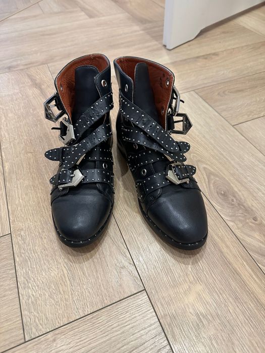 Buty sztyblety botki Givenchy rozmiar 40 skórzane