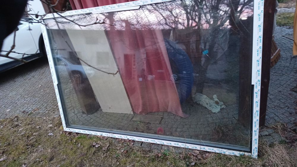 Szyba trójwarstwowa