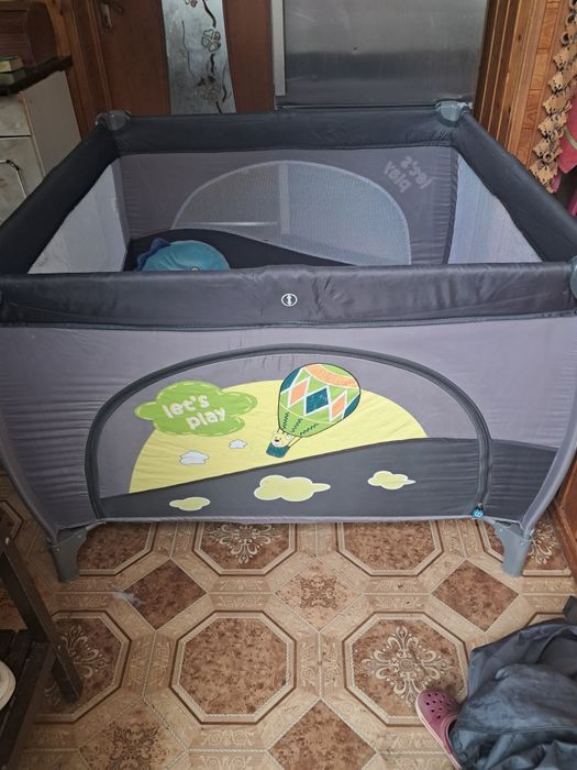 Манеж дитячий дуже спосібний