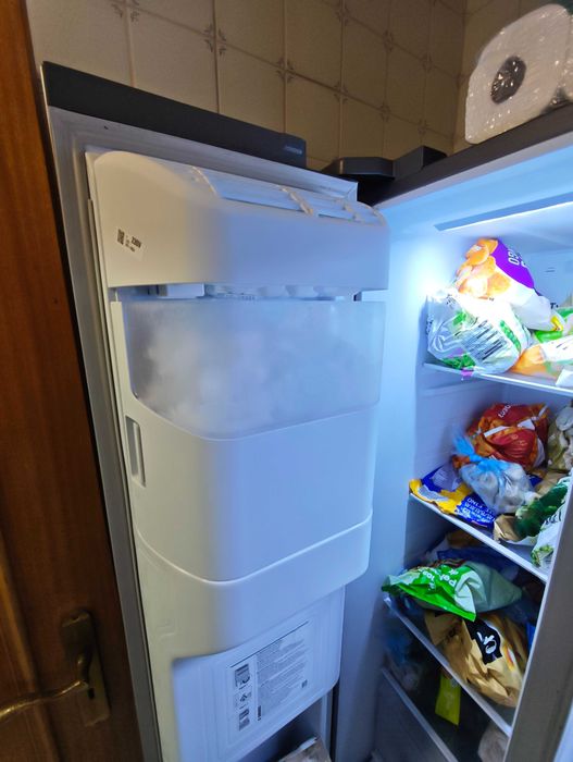 Frigorífico Samsung Americano Inox A+++ 617L