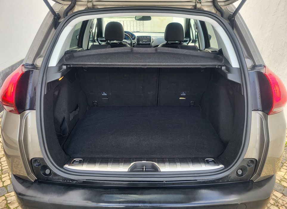 Peugeot 2008 1.6 BlueHDi 120cv cx6