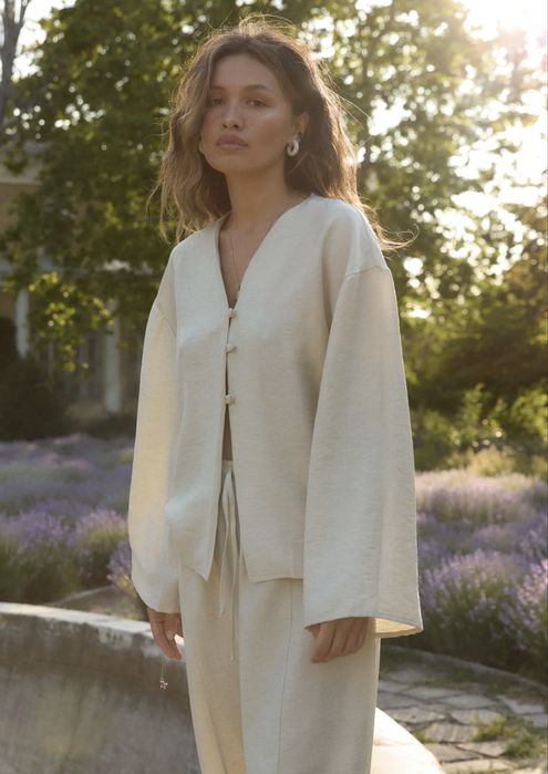Продам лляний костюм від Romanova