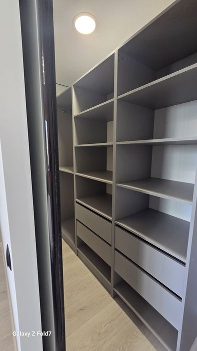 продаж 3 кімнатної квартири в цегляному