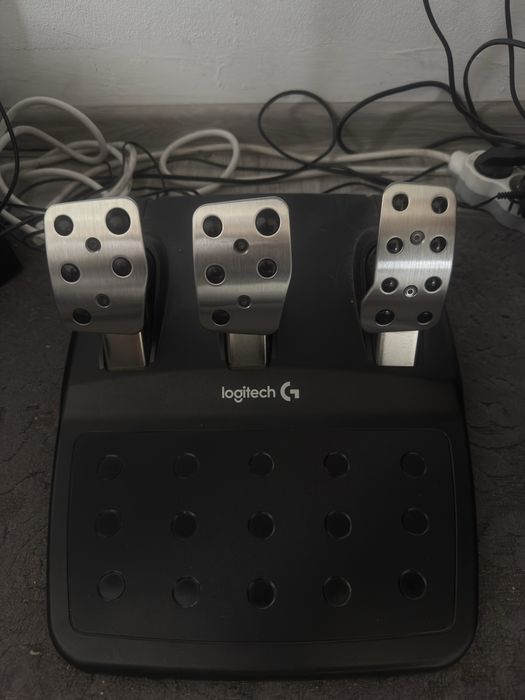 Logitech G920 Driving Force - kierownica + shifter + manipulatory