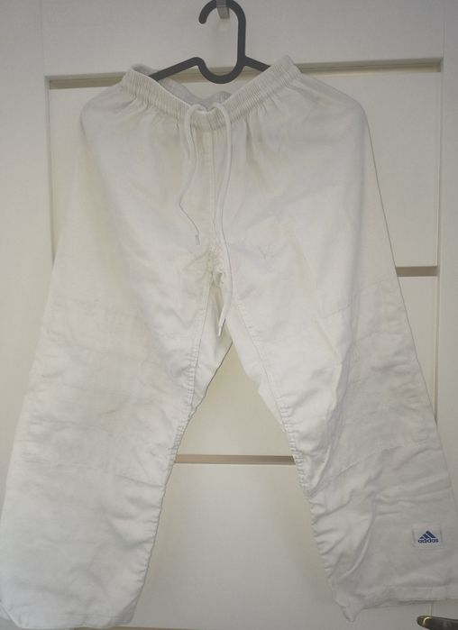 Sprzedam kimono 150 cm