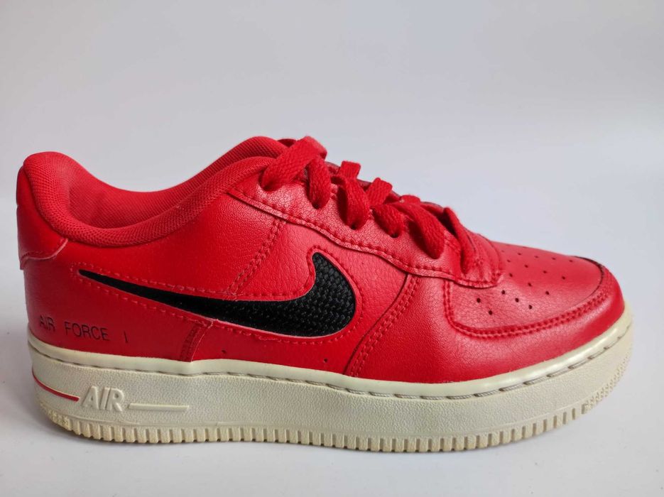 - Buty Nike Air Force I r. 36,5