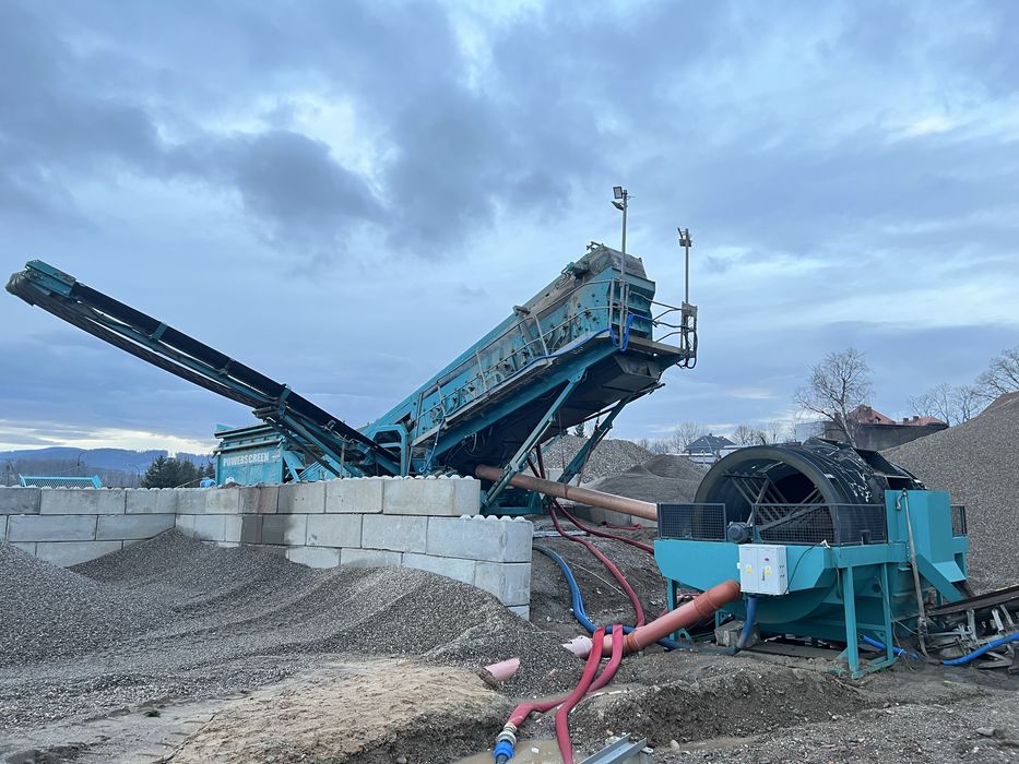 Mobilny przesiewacz zakład do przesiewania na mokro terex powerscreen
