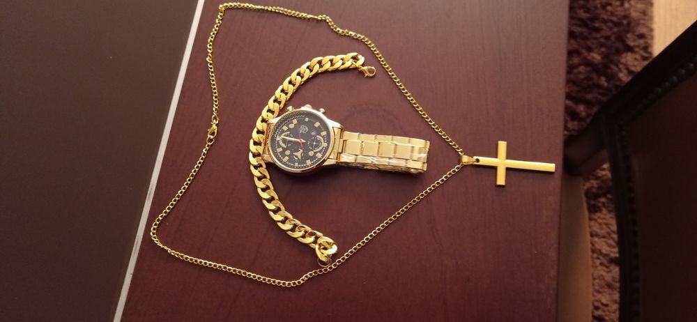 Relojo de homem personalizado...Novo..