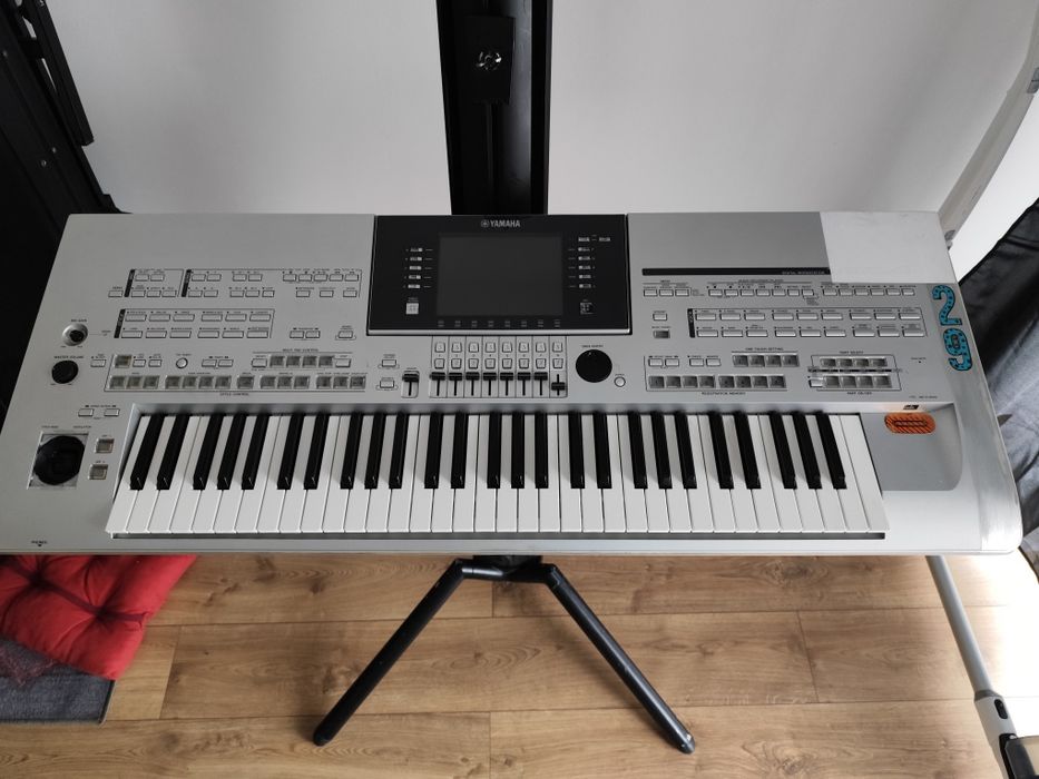 Yamaha tyros 4 polecam