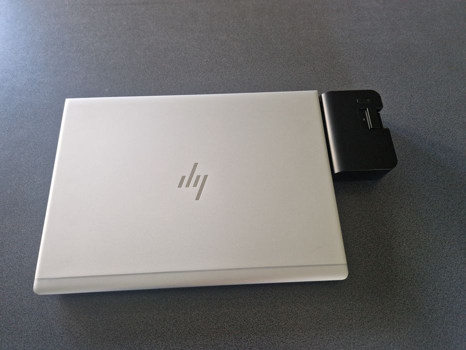 Zestaw laptopów hp elitebook 6 sztuk + stacje dokujące