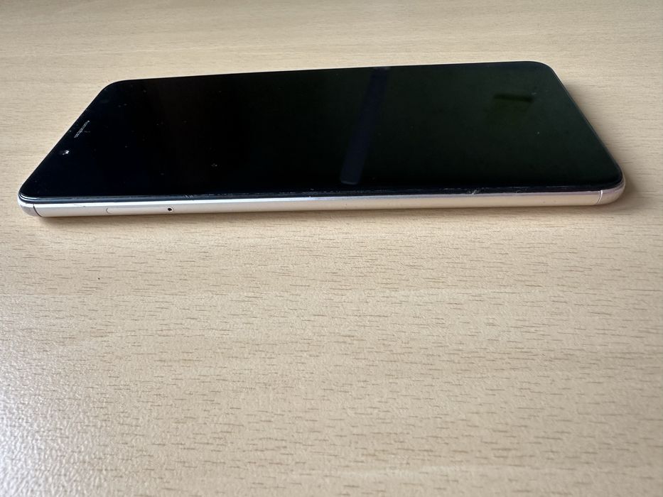 Смартфон Xiaomi Redmi Note 5 4/64GB - Надійний робочий телефон!