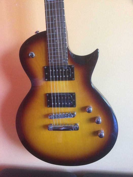 Guitarra Esp Ltd Ec 50 ,impecavel