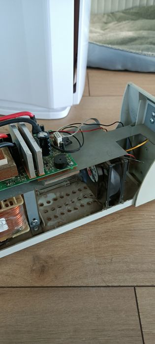 Ups ever eco 700 cds