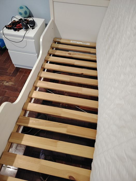Cama criança IKEA