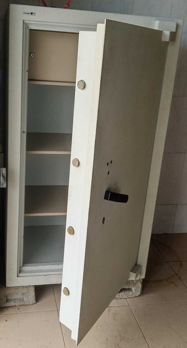 Cofre alta segurança marca Fichet