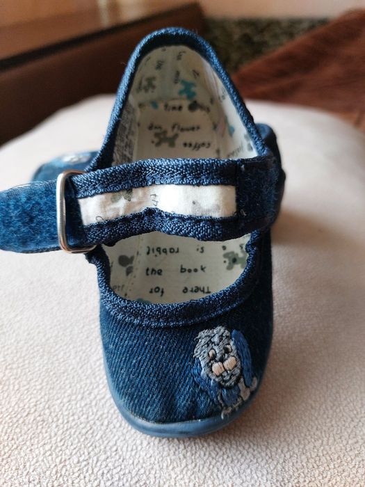 Капці, тапочки дитячі