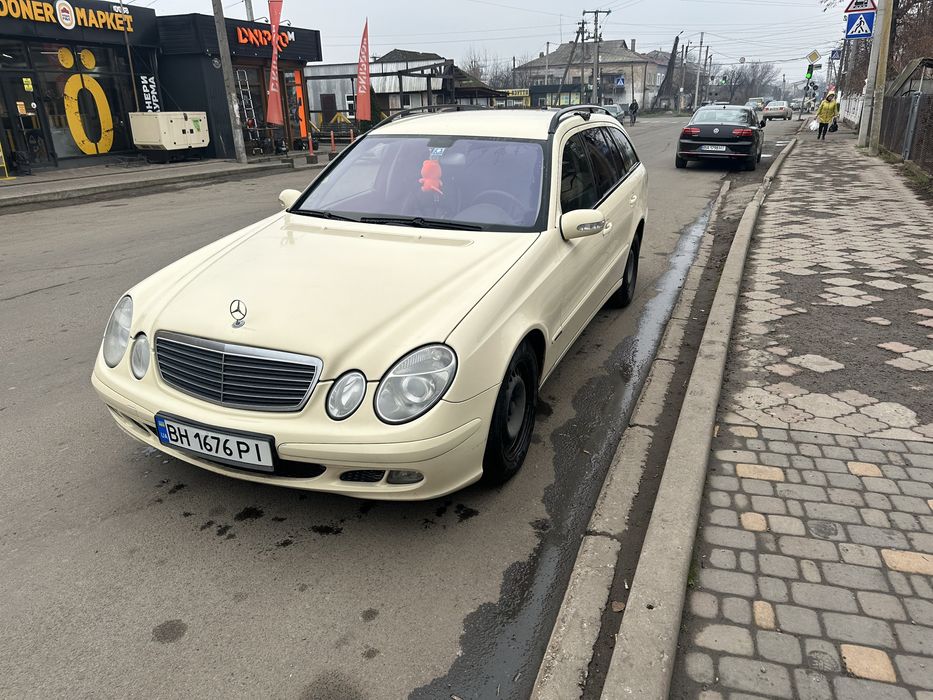 Продам Mercedes 211 2.2 дизель автомат