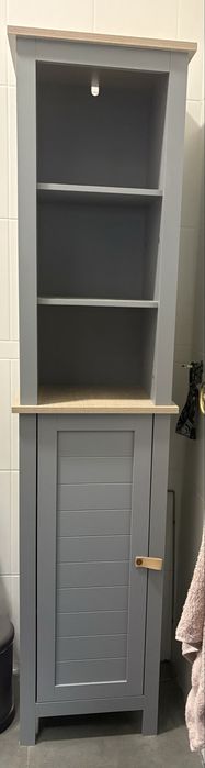 Armário de casa de banho