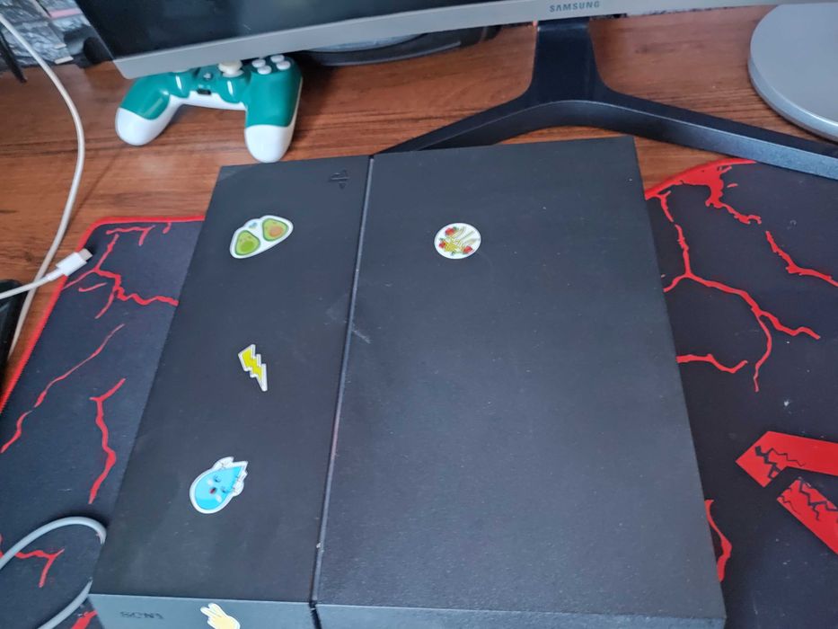 Плей стейшен 4 плюс монитор