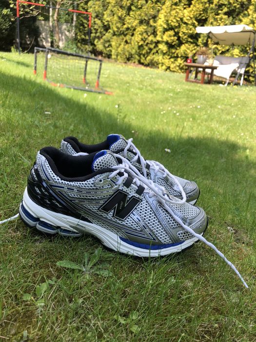 Buty sportowe new balance  1906